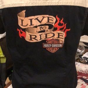 Harley-Davidson Tops - Harley Davidson Button up Harley-Davidson Tops - Harley Davidson Button up